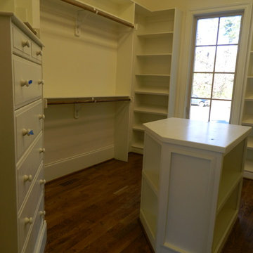 Closets by Woodmaster Woodworks