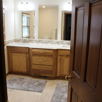 Barrier Free Traditional Bathroom
