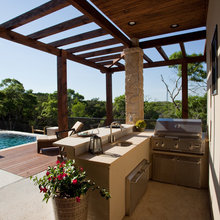 outdoor kitchen