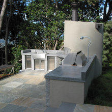 outdoor bbq/fireplace