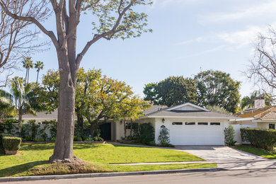 Photo of a traditional home in Orange County.