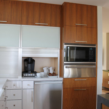 Modern Seaside Kitchen