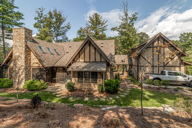 Exterior home idea in Other