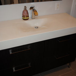 Bathroom vanities - Vanity Tops And Side Splashes