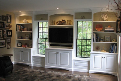 Elegant home design photo in Boston