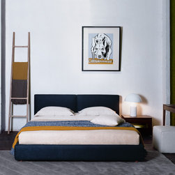 Furniture - Beds