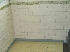 brick pattern tiles bathroom