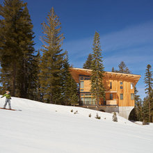 Crow's Nest Residence