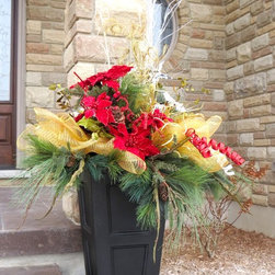 Outdoor Decor - Outdoor Decor