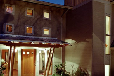 Example of a trendy entryway design in Seattle