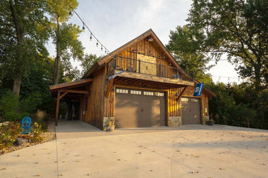 Garage photo in Other