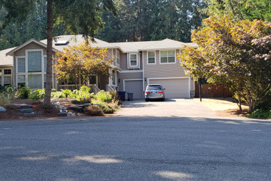 Example of a classic exterior home design in Seattle