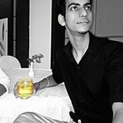 Dinesh Kandaさんの写真