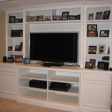 Built-in Bookcases, TV Cabinetry, & Seating