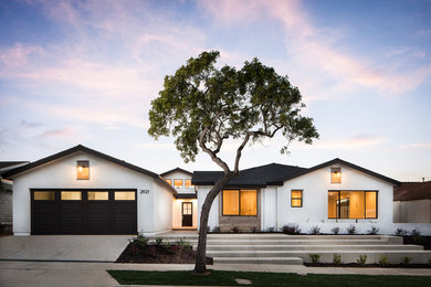 Home design - country home design idea in Orange County