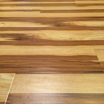 Handscraped Hickory 12MM Laminate Flooring