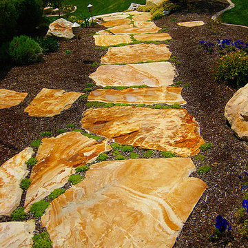 Flagstone Walkways & Patios