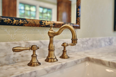 Bathroom - bathroom idea in Atlanta