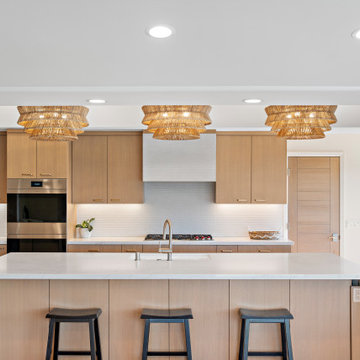 Contemporary Coastal | Kitchen | San Diego