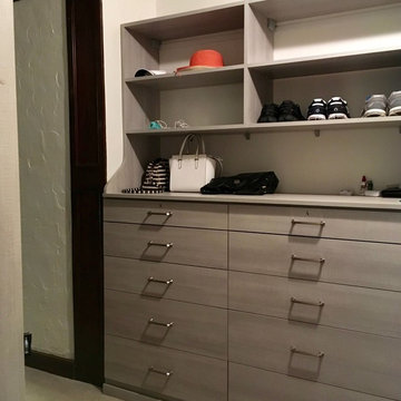 Master Closet & Armoire