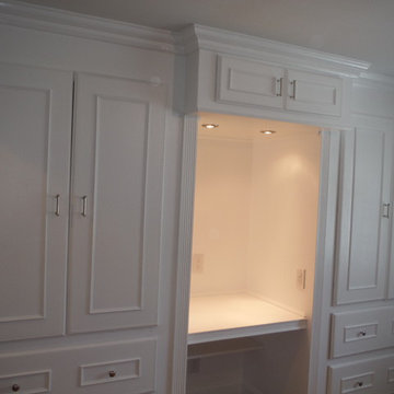 Wall Unit / Closet