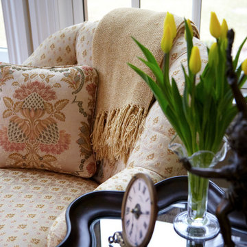 Reading Corner in Home Office
