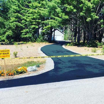Asphalt Sealcoating