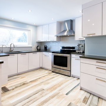 Modern Kitchen - Toronto