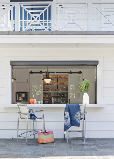 Transitional Patio by Von Fitz Design