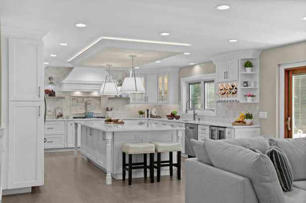 American Traditional Kitchen by Anix, Inc.