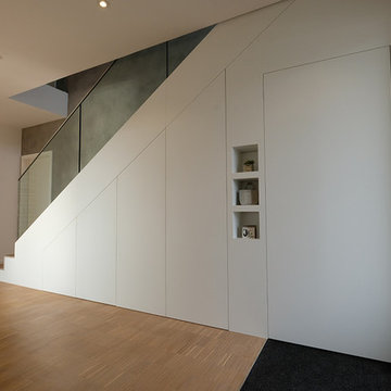Treppen-Einbauschrank