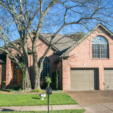 Home Exterior Garage, Trim and Windows in Franklin, TN