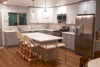 Trendy kitchen photo in Phoenix