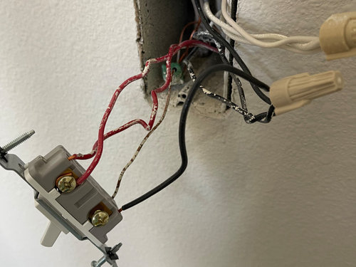 Please Help Running Power To Ceiling Light But Not Working