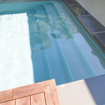 Sleek & Modern Pool