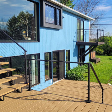 Modern Cable Railing on Multi-Level Deck – Quebec Project
