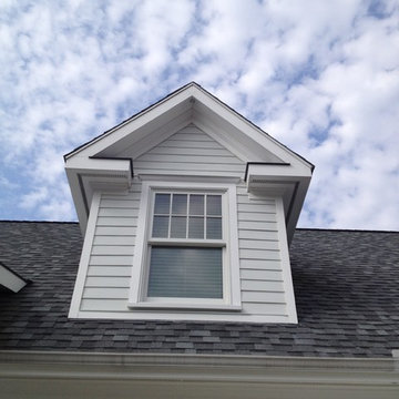 Arctic White Smooth 6 1/4" HardiePlank & Country Lane Red 7" HardieShingle