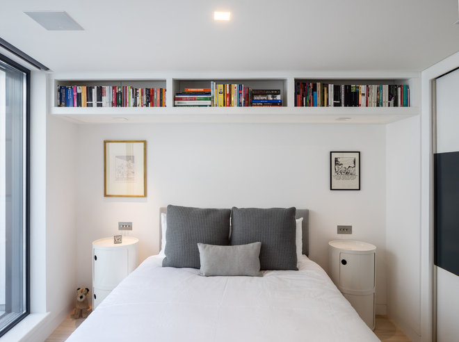 Contemporary Bedroom by Norton Ellis Architects