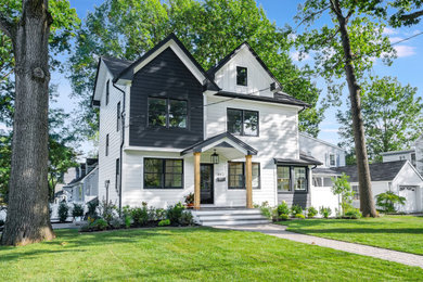 Exterior home photo in New York