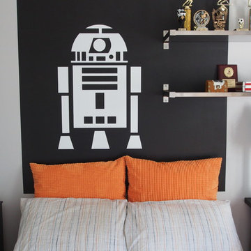 Tween Robot Bedroom