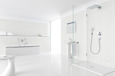 Inspiration for a transitional bathroom remodel in Chicago