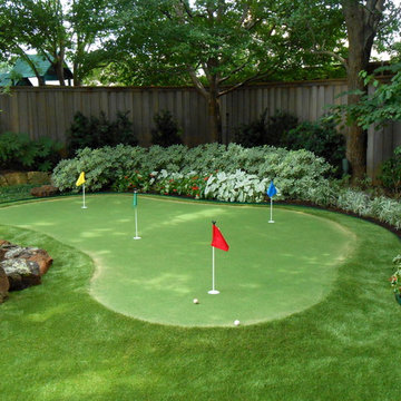 Poolside Putting Green