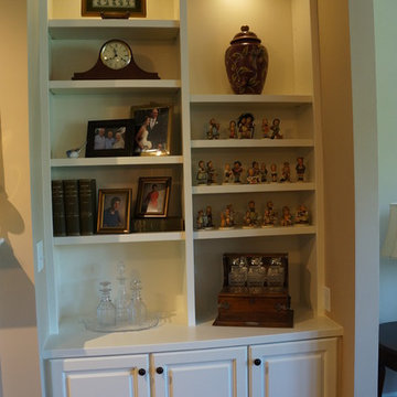 Traditional Bookshelves