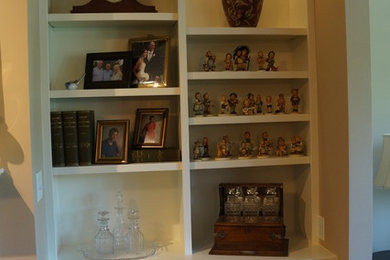 Inspiration for a timeless living room remodel in Raleigh
