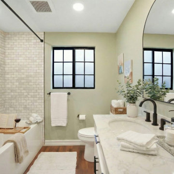 Bright Irvine Bathroom with Tub-Shower Combo