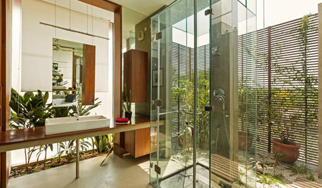 10 Stunning Designs for Shower Areas
