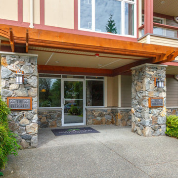 401 E - 1115 Craigflower R MLS #420784 $529,800