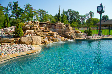 Inspiration for a timeless pool remodel in St Louis