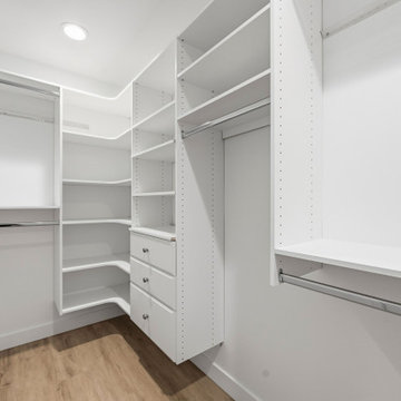 2 BR 1000 sqft ADU in Carlsbad Closet