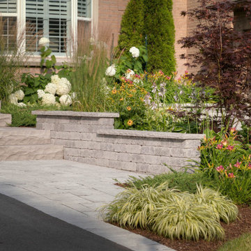 Parklane Front Yard